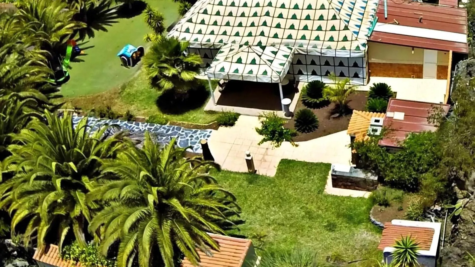 Kleines Ferienhaus Mit Terrasse Fuer Zwei Personen Guía de Isora